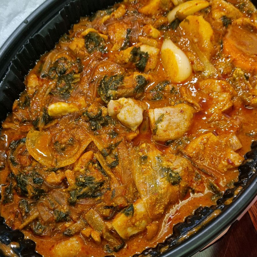 윤기가 흐르는 찜닭