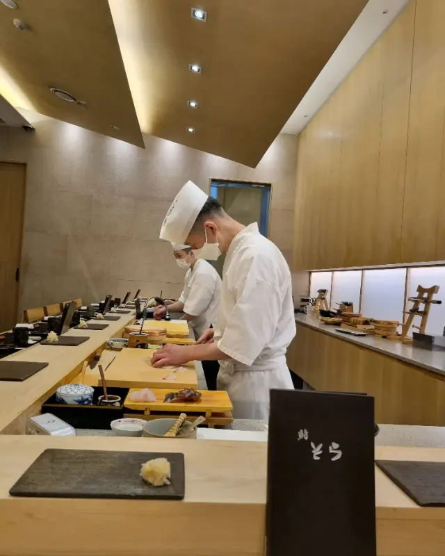 스시소라 내부 모습