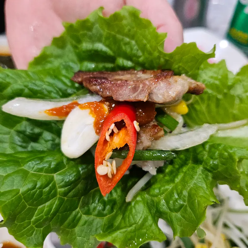 고기와 함께 구워먹는 묵은지