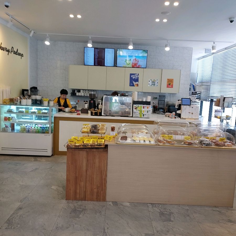 포딥 베이커리 내부