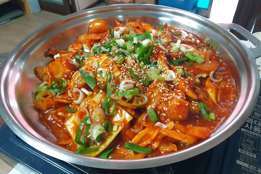 해물된장찌개