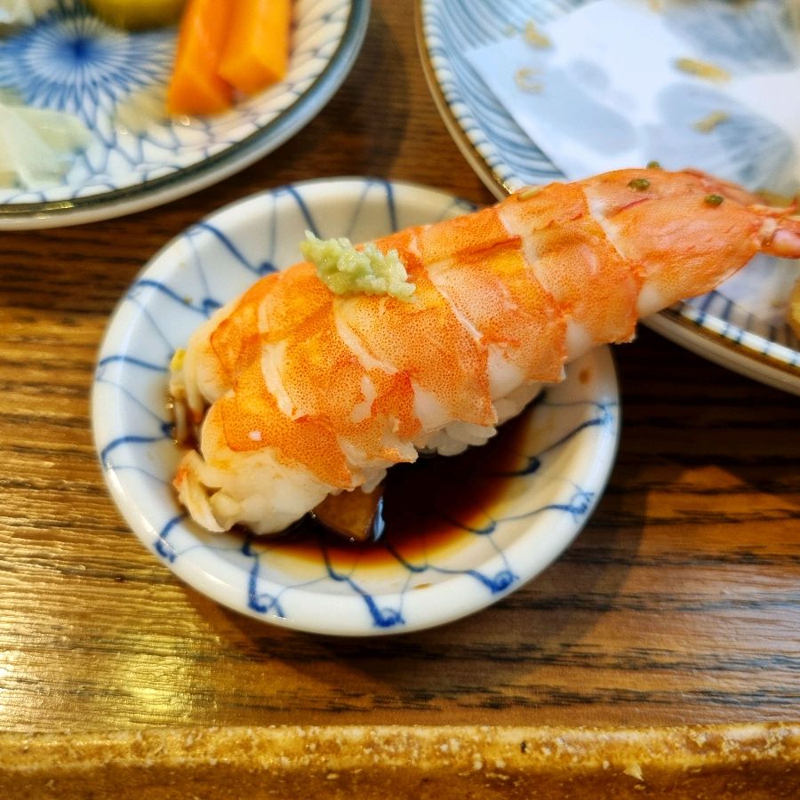 싱싱한 새우 초밥