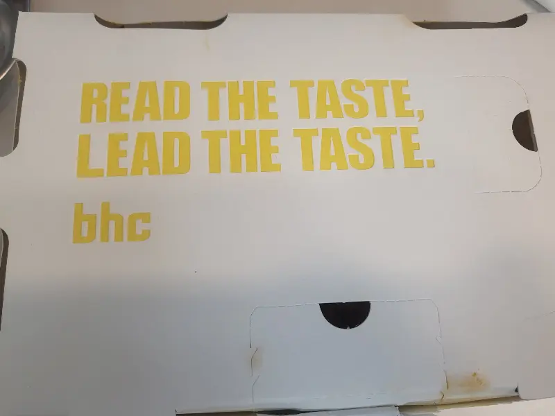 BHC 치킨 박스