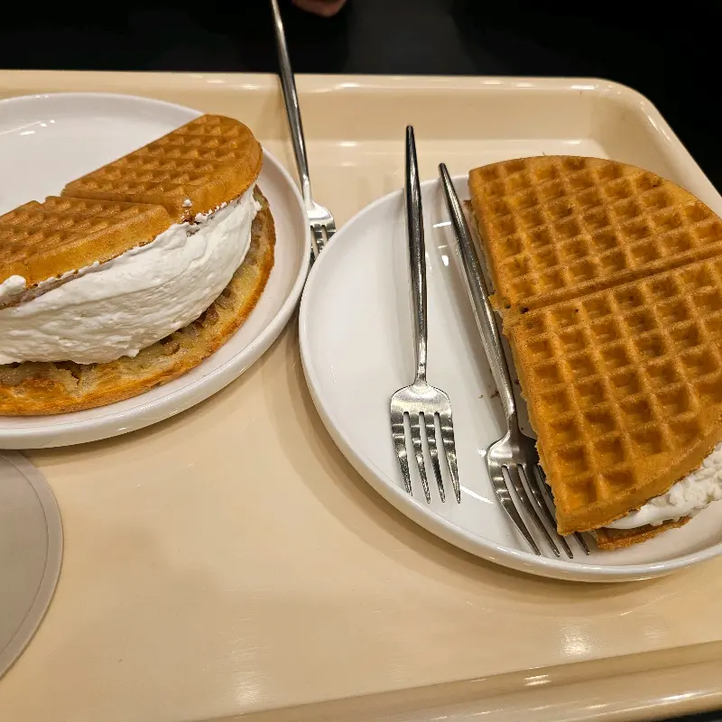 와플 디저트