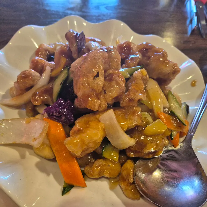 탕수육과 야채의 조화