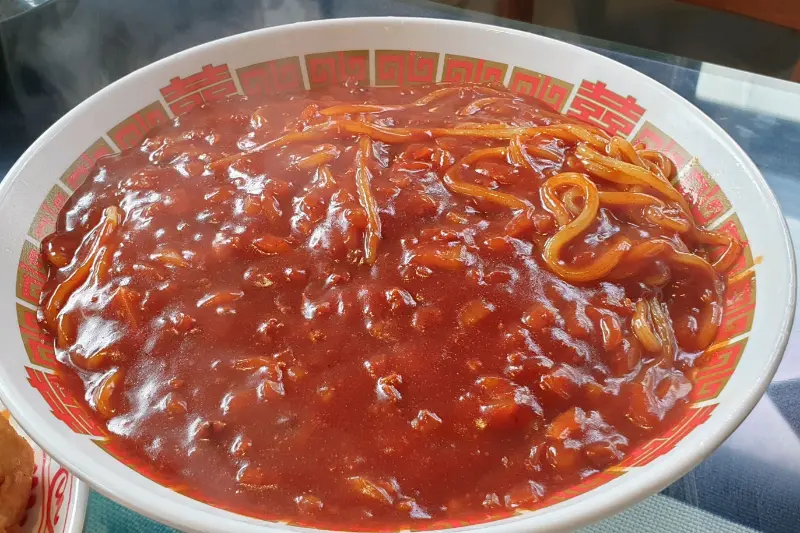 매콤한 유니짜장의 자태