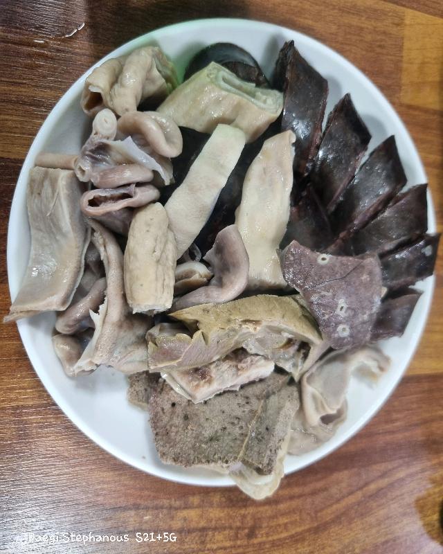 수육과 국밥 한 상 차림