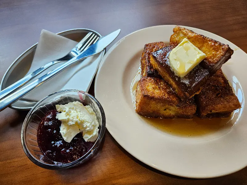 클로즈업된 프렌치토스트