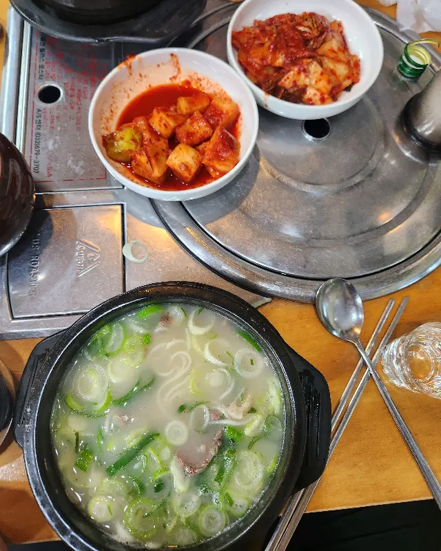 설렁탕과 김치, 깍두기