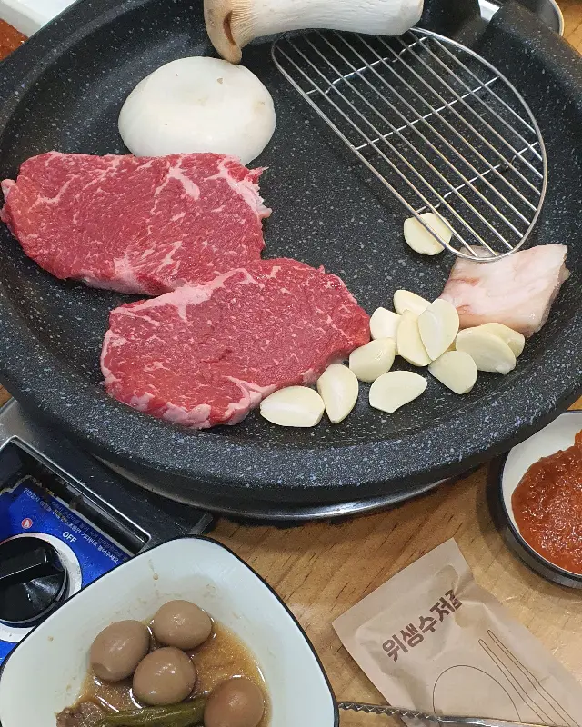 육즙 가득한 한우