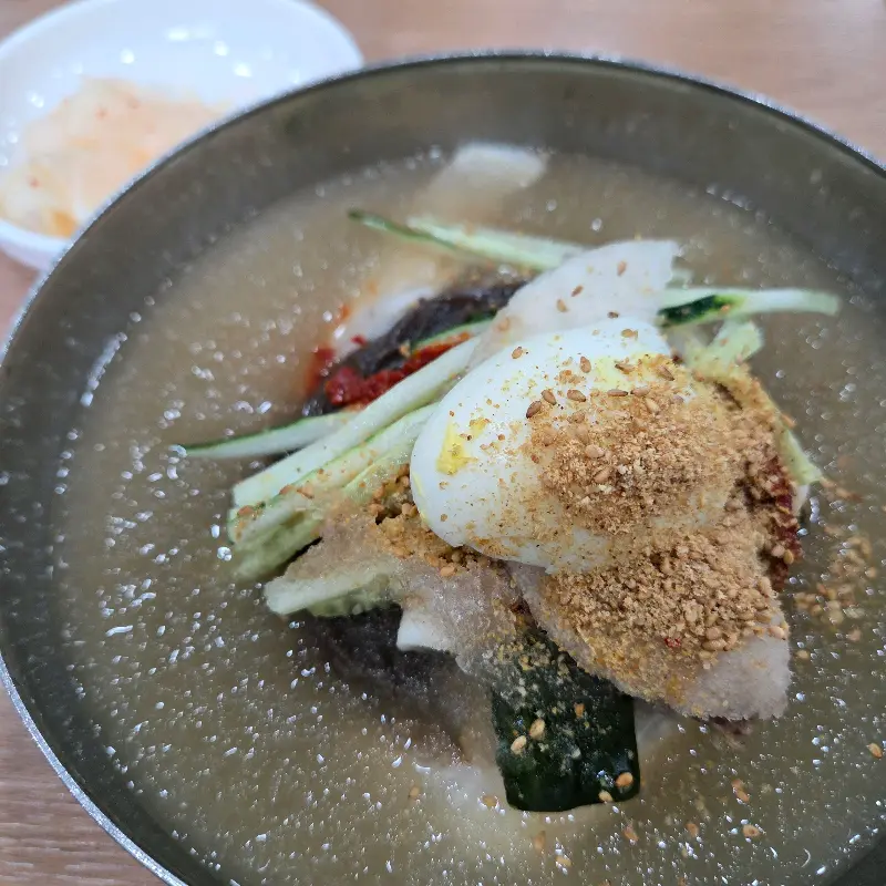함흥물냉면 근접샷