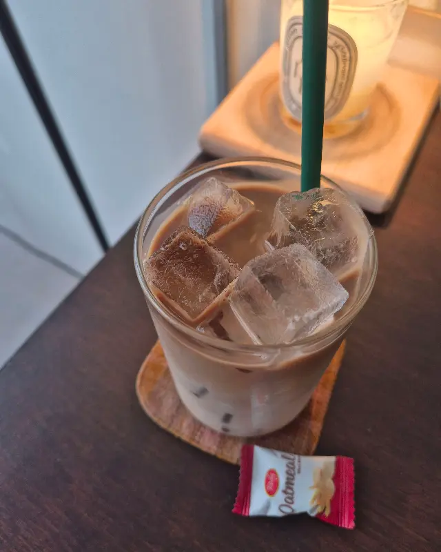 콜드브루 바닐라 라떼