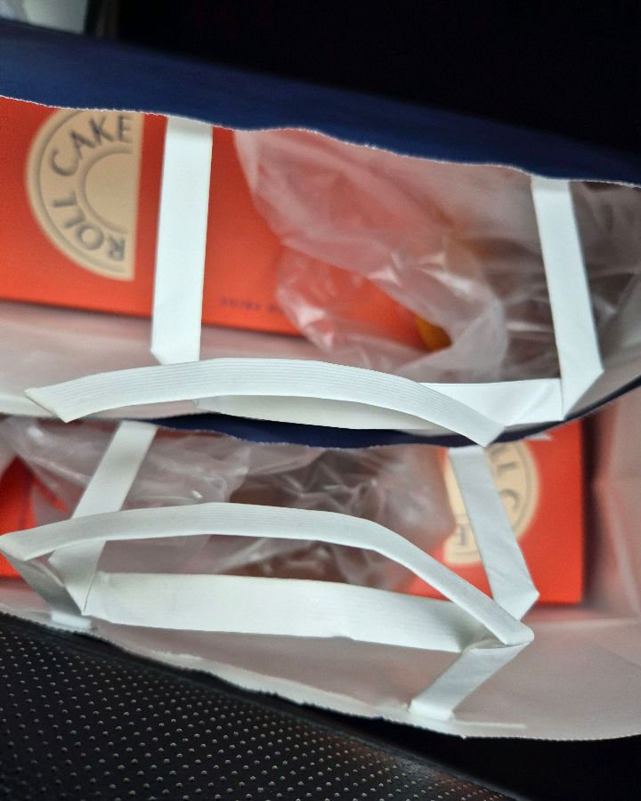 갓 구운 밤식빵의 모습