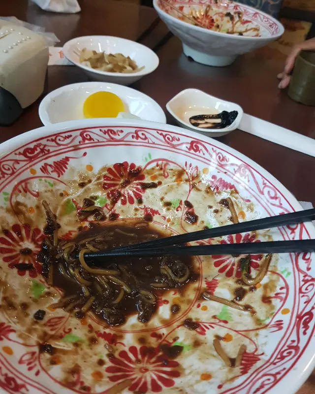 식사를 마친 테이블