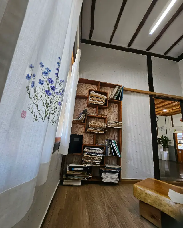 카페 내부의 모습