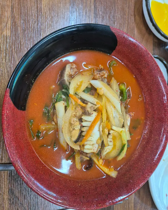 해물이 가득한 짬뽕