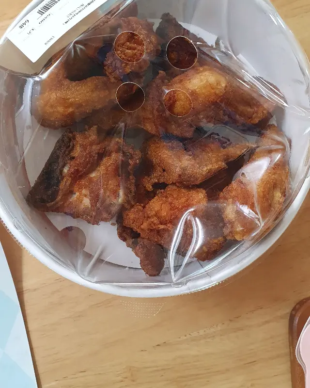 후식으로 제공된 달콤한 귤