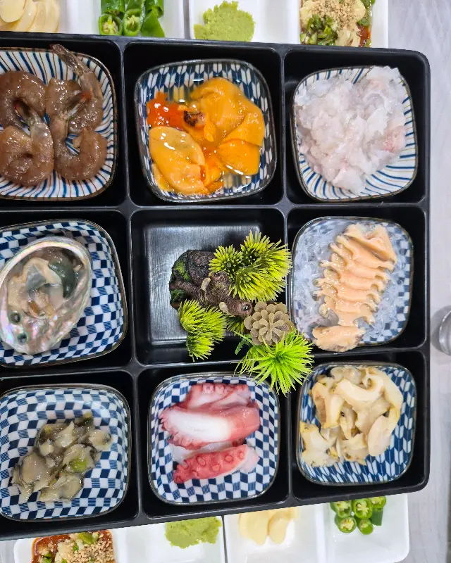 싱싱한 해산물 스끼다시