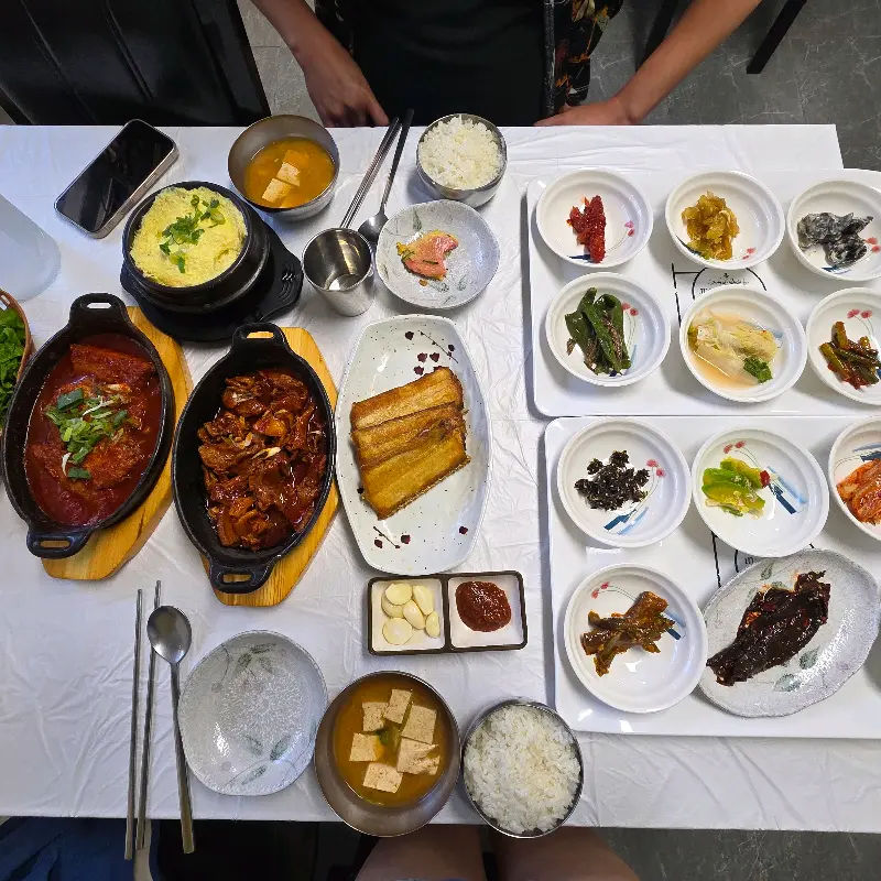 갈치 정식 전체 상차림