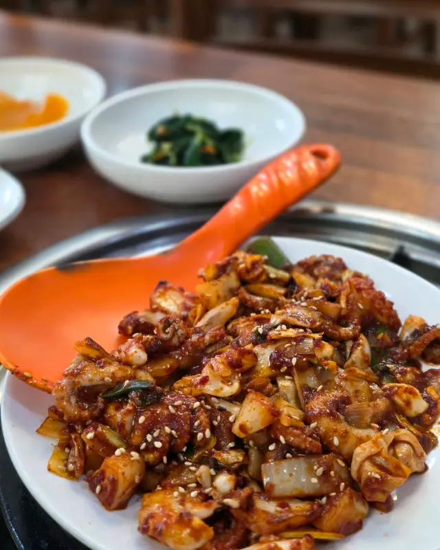 매콤한 쭈꾸미볶음