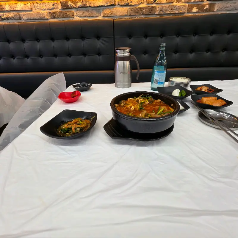 푸짐한 국밥 한 상