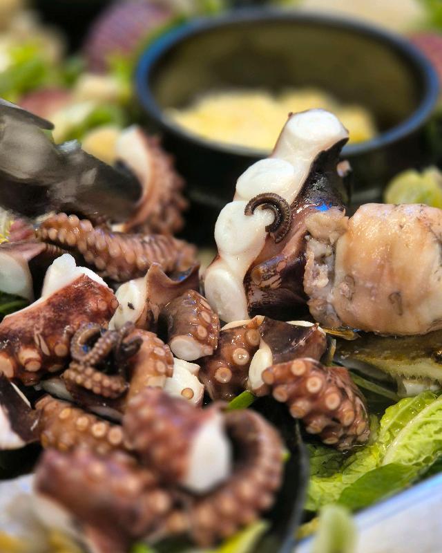 탱글탱글한 문어의 자태