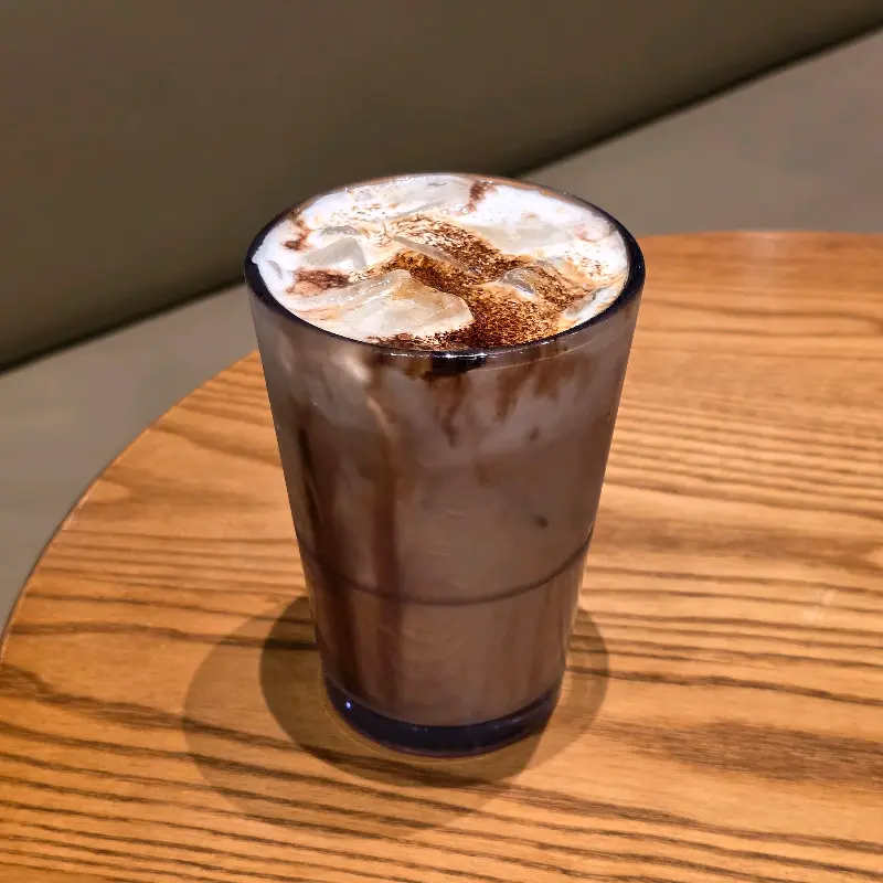 블랙 글레이즈드 라떼