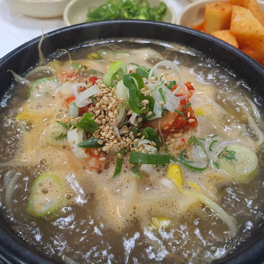 콩나물국밥 비주얼