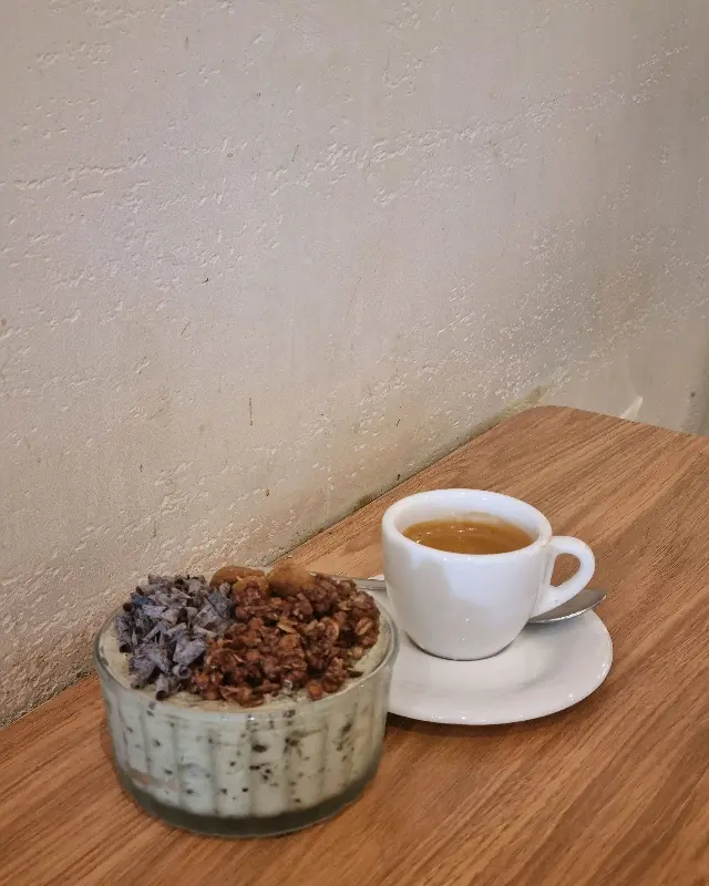 브레드 푸딩과 커피