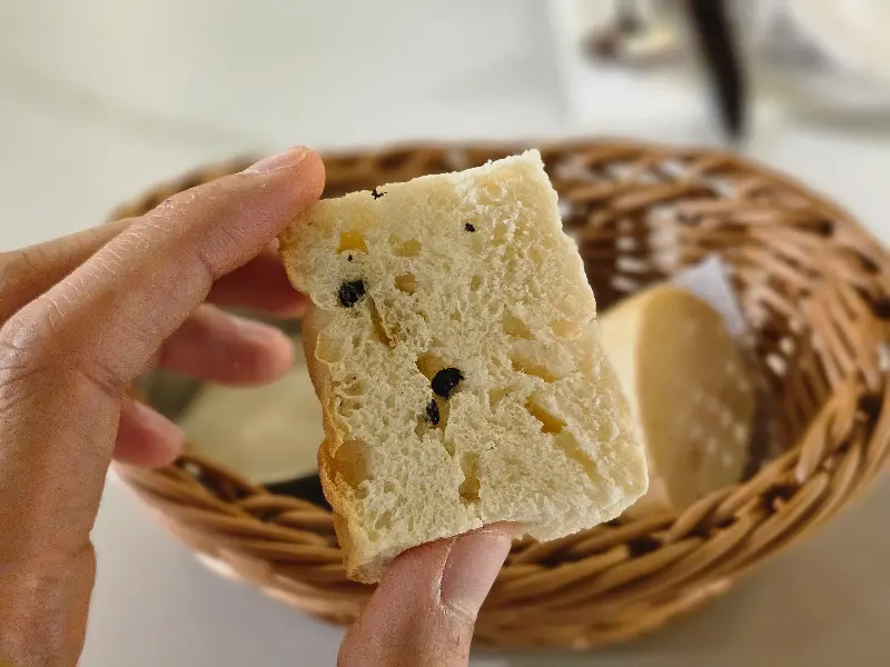 따뜻하고 부드러운 식전빵