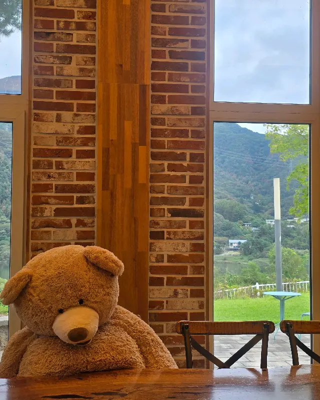 코지앤레이지 내부