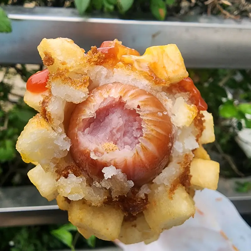 통모짜 핫도그 단면