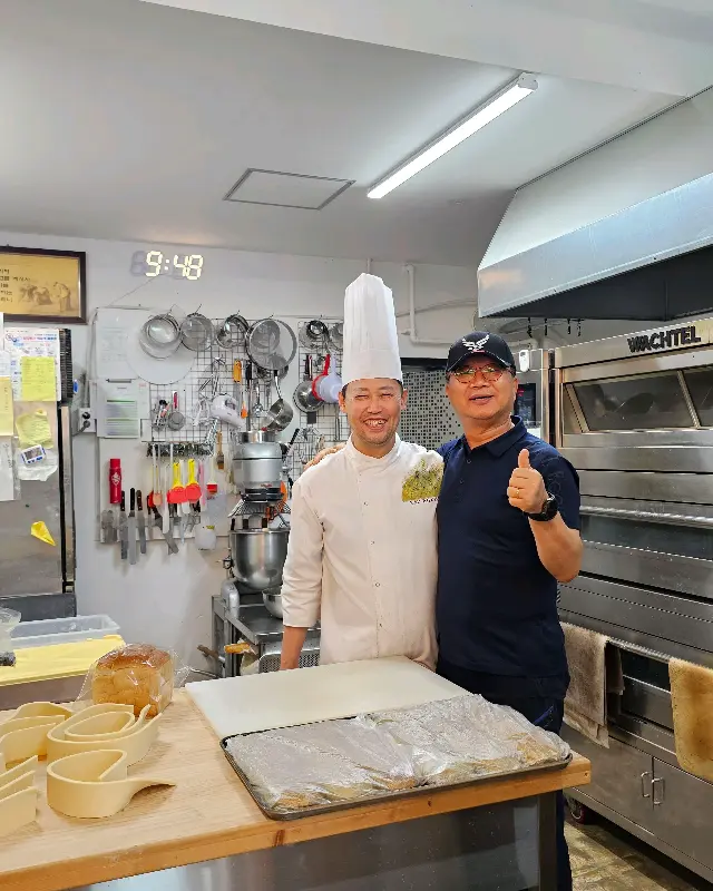 빵 만드는 셰프