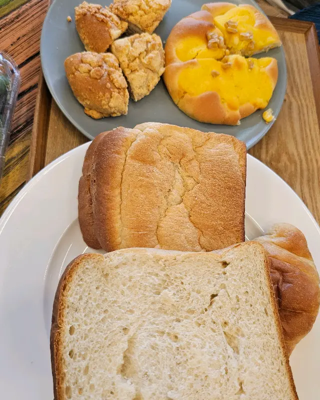 다양한 빵 종류