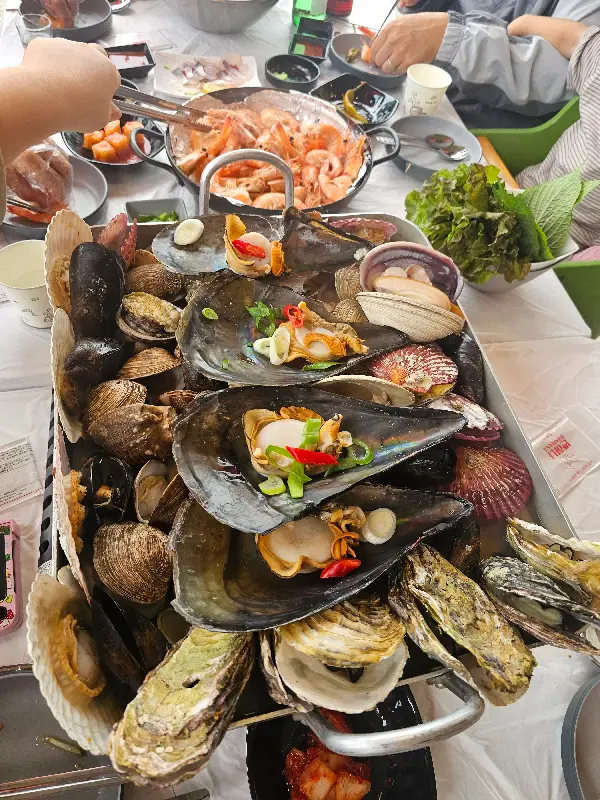 넓은 매장 내부