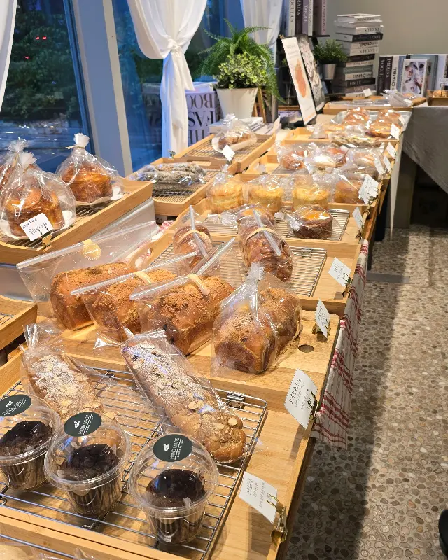 다양한 빵 종류