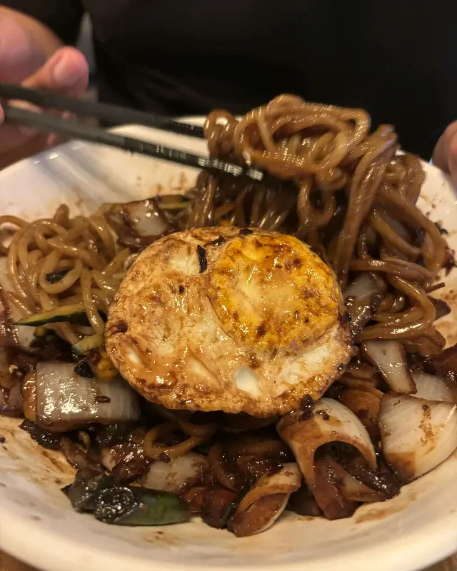 짜장면과 계란후라이