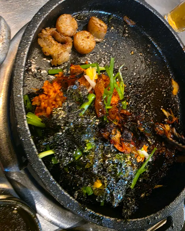 곱창 기름에 볶아 더욱 맛있는 볶음밥