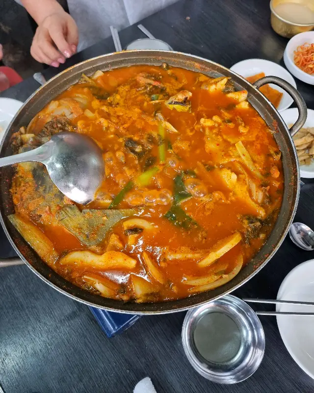 푸짐한 쏘가리 매운탕