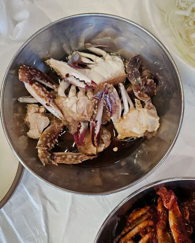 무한리필 간장게장 클로즈업