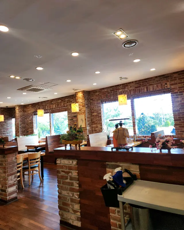 깔끔하고 쾌적한 내부