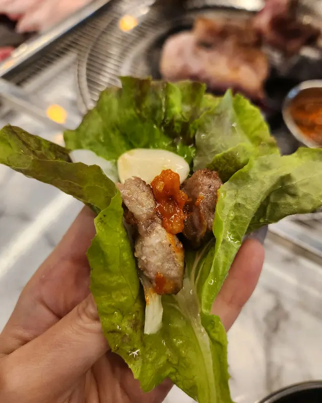 쌈으로 즐기는 고기