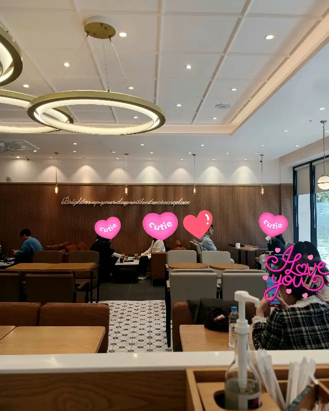 투썸플레이스 내부