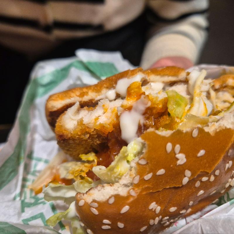 맥치킨 모짜렐라 단면