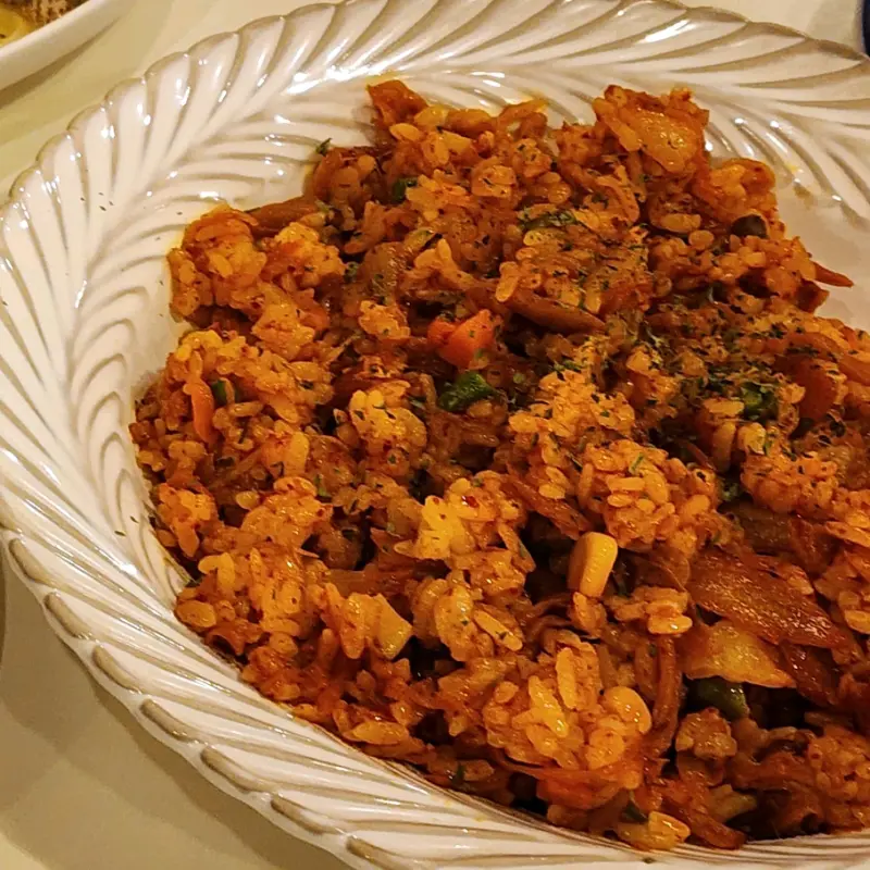 가을 옷을 입은 루이스타운 외부 전경