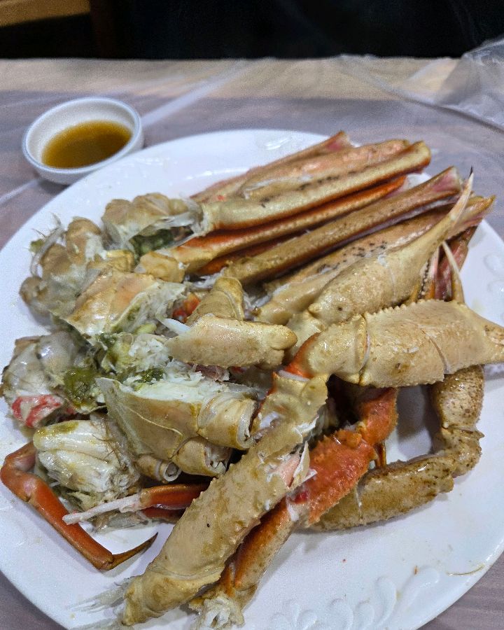 다채로운 킹크랩 요리