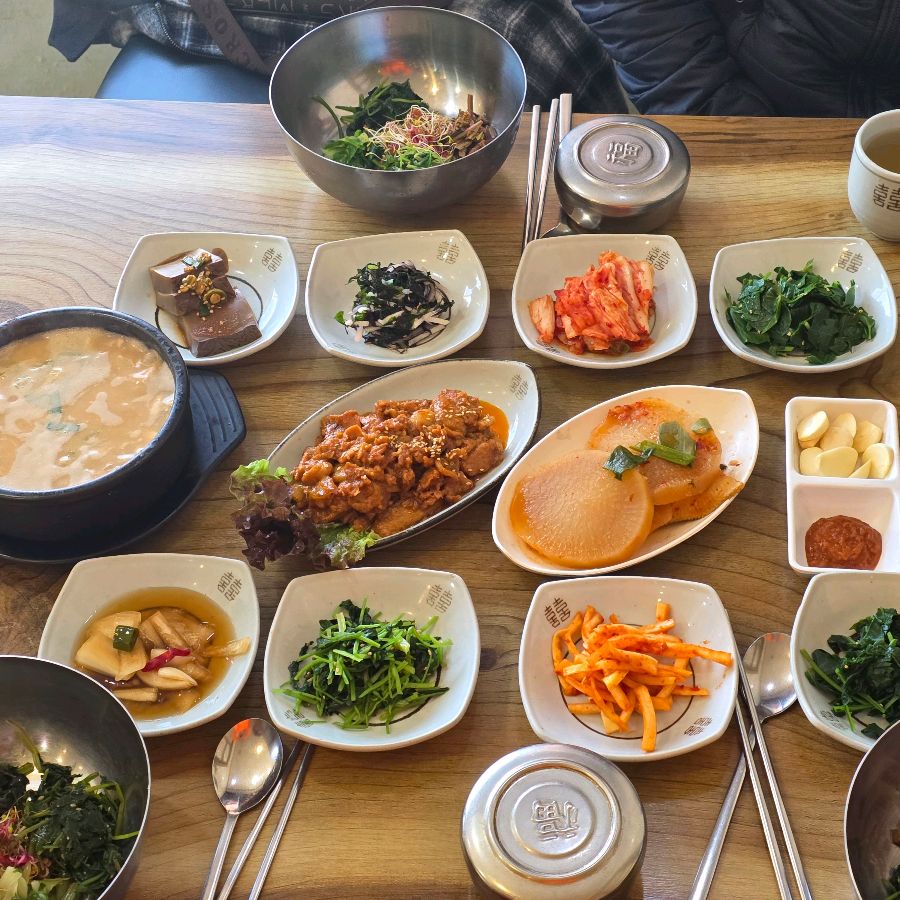 푸짐한 한 상 차림