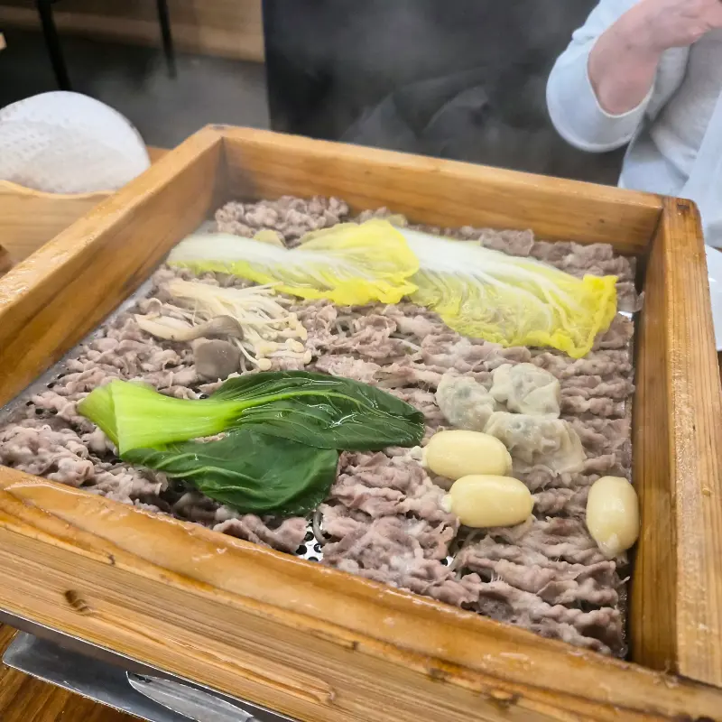 편백찜 푸짐한 한상