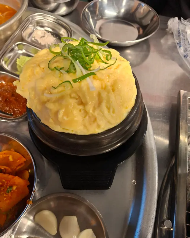 농성화로의 초벌구이 오겹살