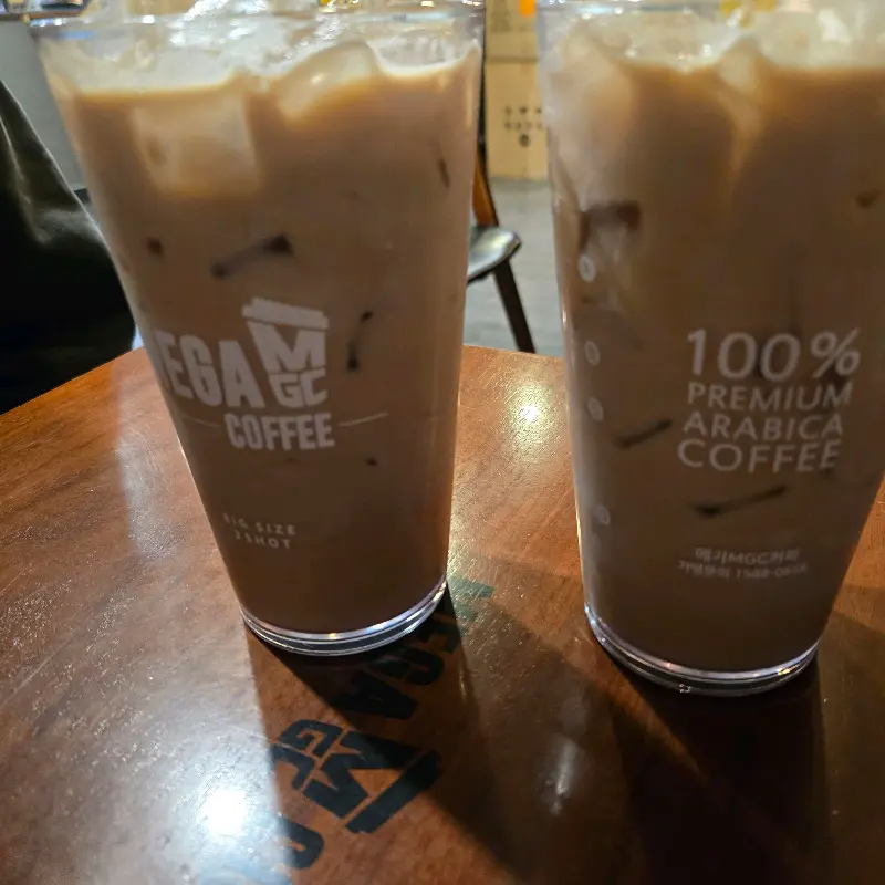 메가커피 부여터미널점 커피